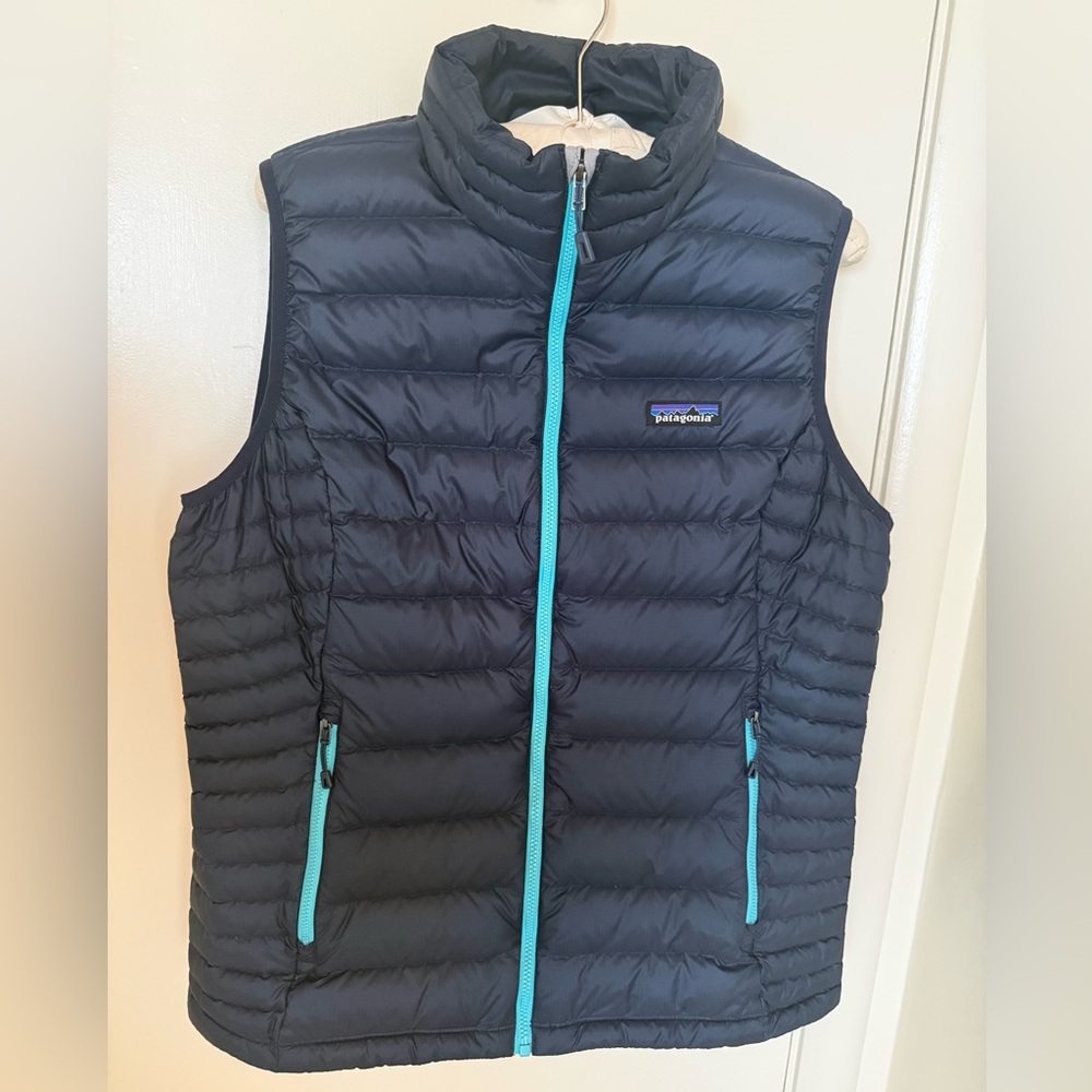 Patagonia Down Sweater Vest Navy with Turquoise Zippers